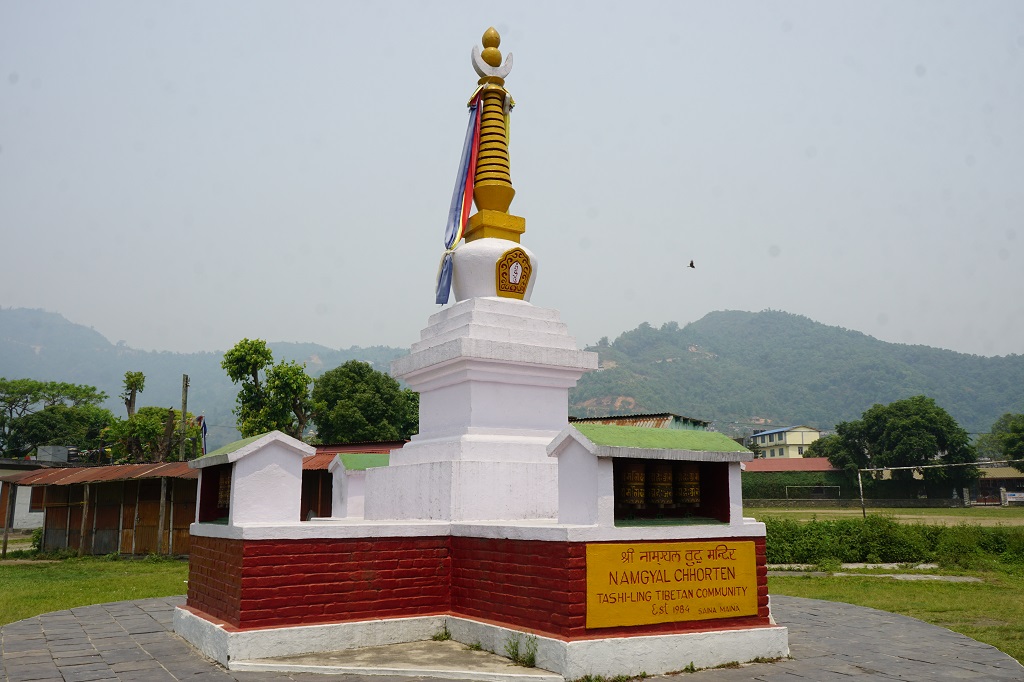 Десятый день в Непале: лагерь тибетских беженцев, Пагода Мира