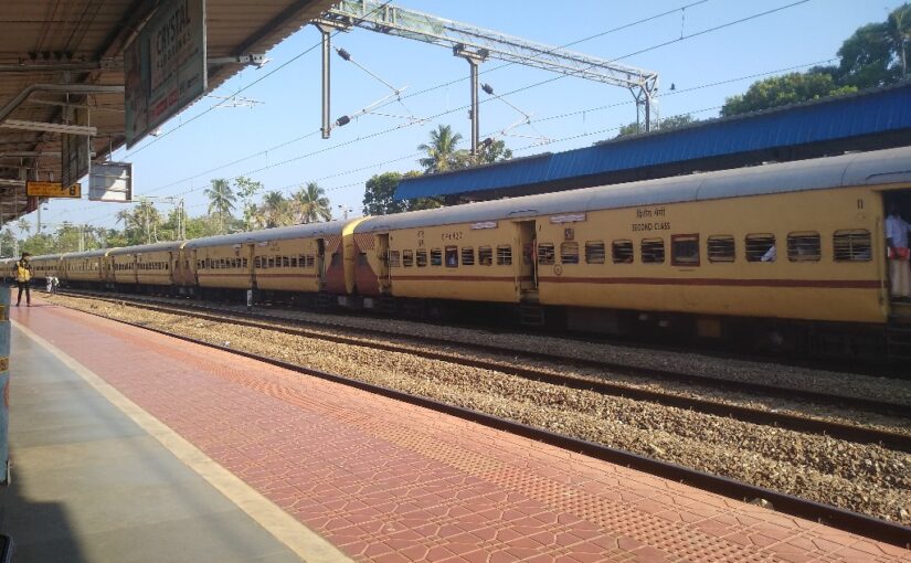 Промерзший поезд из Кералы — в Гоа: «Черепаха-экспресс»